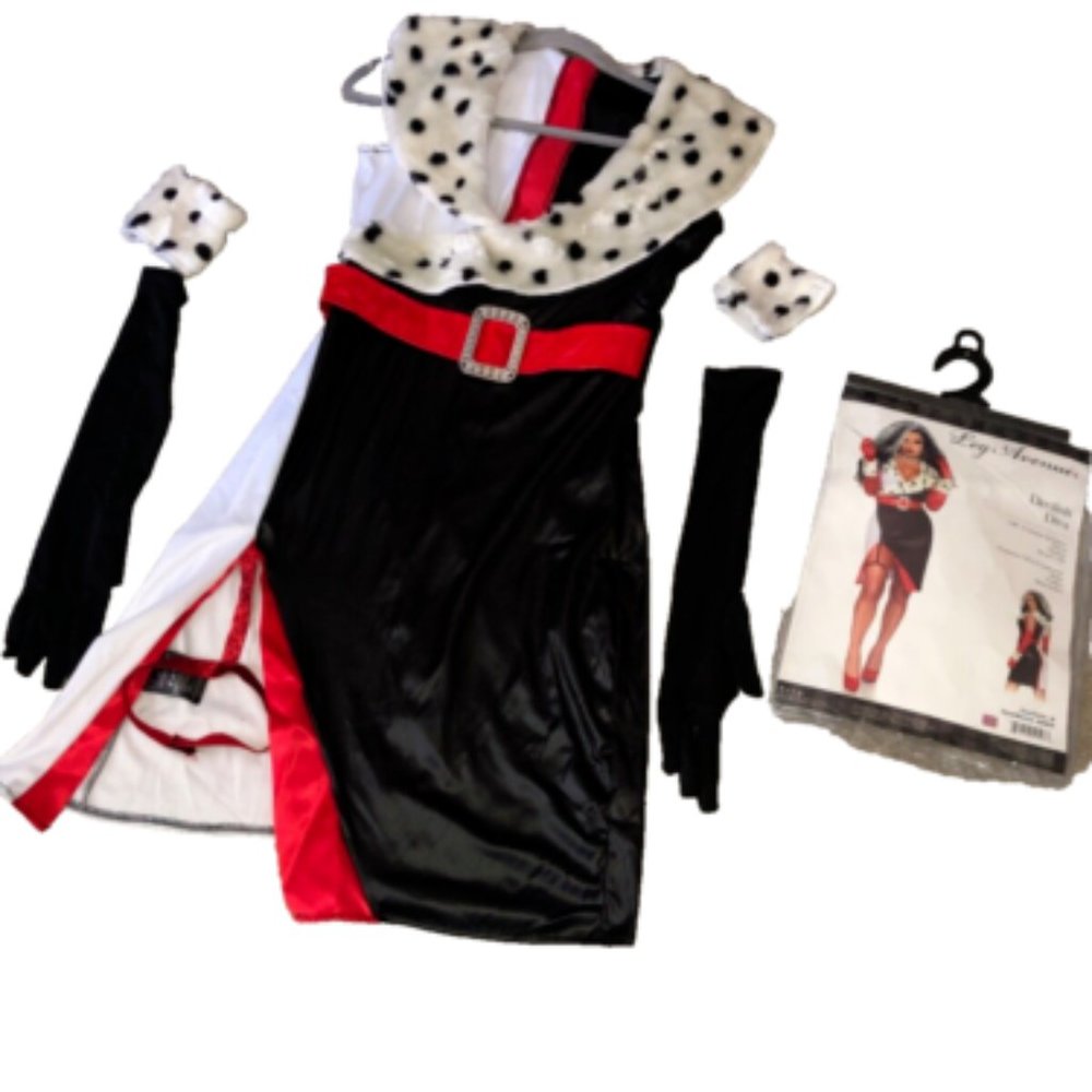 Leg‎ Avenue Women's Devilish Dalmatian Diva Medium Halloween Costume